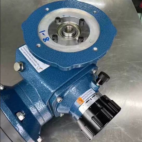 Máy bơm định lượng DOSAKI KM120/0.7-PTCP-US53 370w