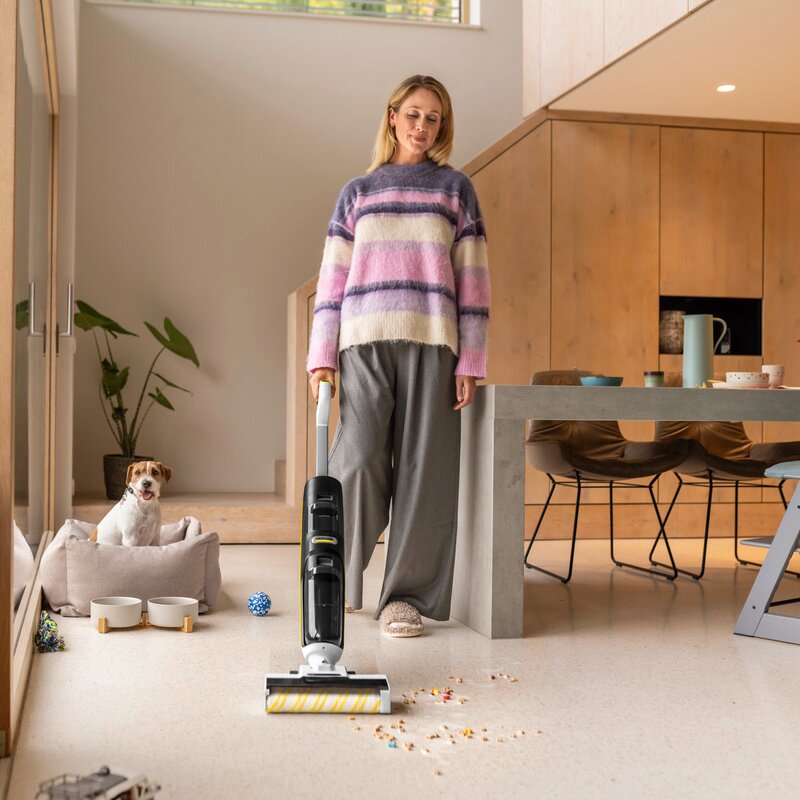 Máy hút bụi và lau sàn Karcher FCV 4