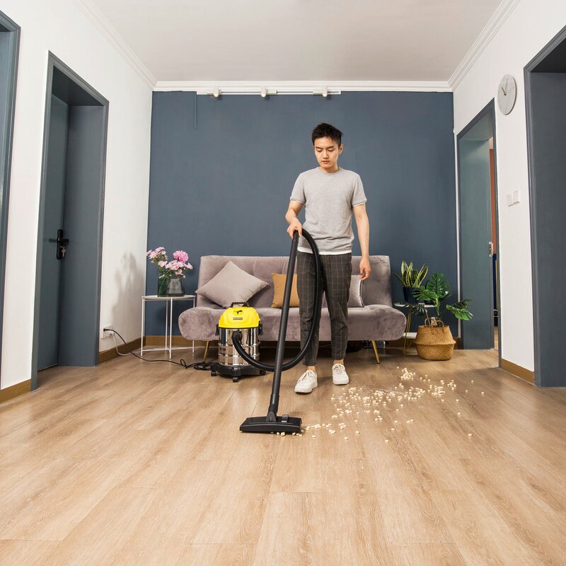 Máy hút bụi khô và ướt Kacher WD 1S Classic 1.098-323.0