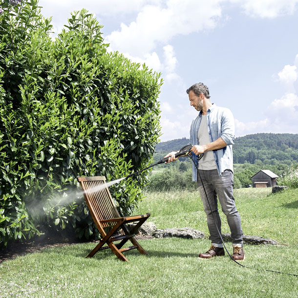 Máy rửa xe karcher K 2 Universal Edition OJ